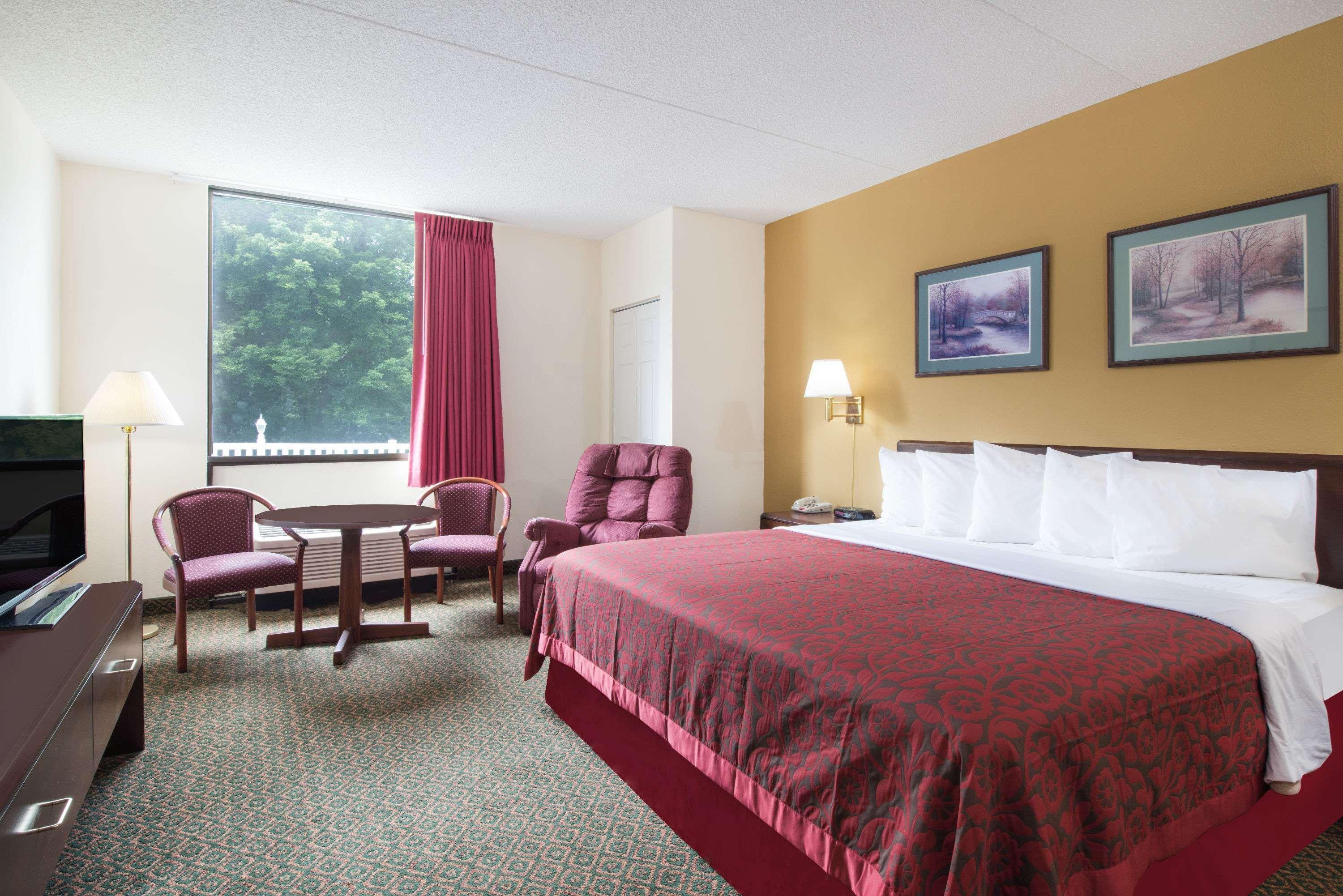 Days Inn By Wyndham Chambersburg Exterior foto
